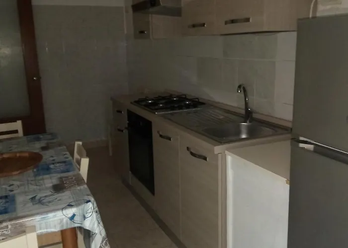 Apartament Lungomare 10 Posti Fronte Mare *