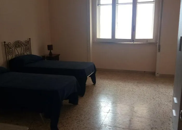 Lungomare 10 Posti Fronte Mare