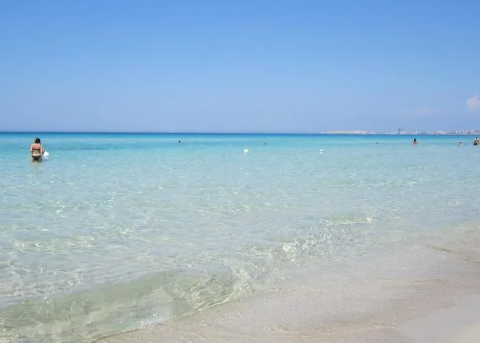 Apartament Lungomare 10 Posti Fronte Mare